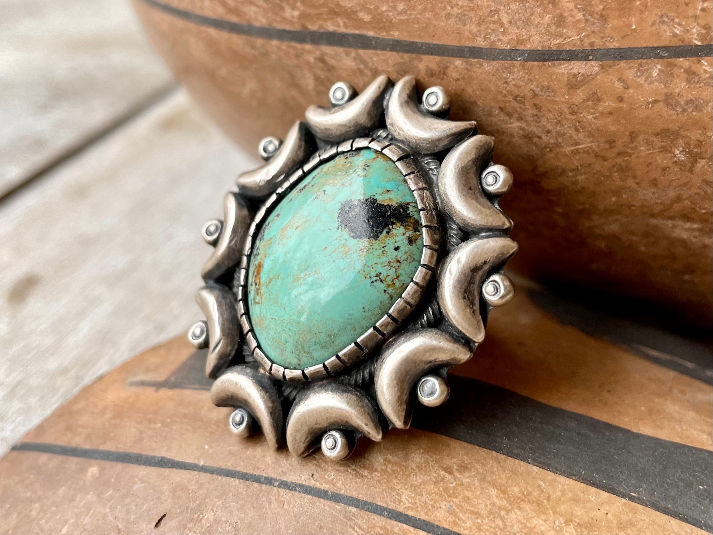 One Of The Largest Vintage Navajo Robin Egg Turquoise Native American Jewelry Silver Bracelet One Of The Largest Vintage Navajo Robin Egg Turquoise Native American Jewelry Silver Bracelet