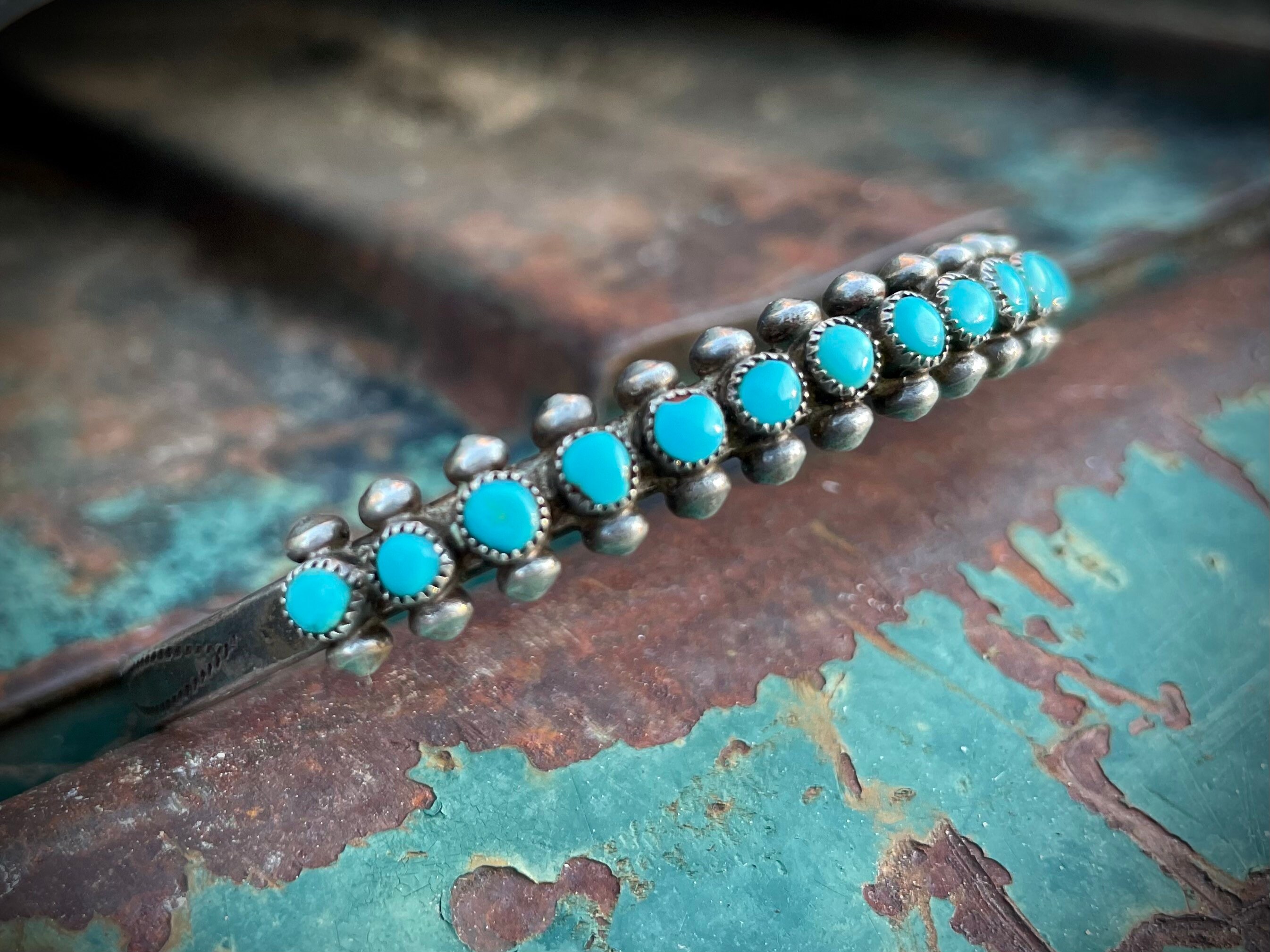 Fred Harvey Era Turquoise Snake Eye Bracelet Size 6.5, Dainty Cuff