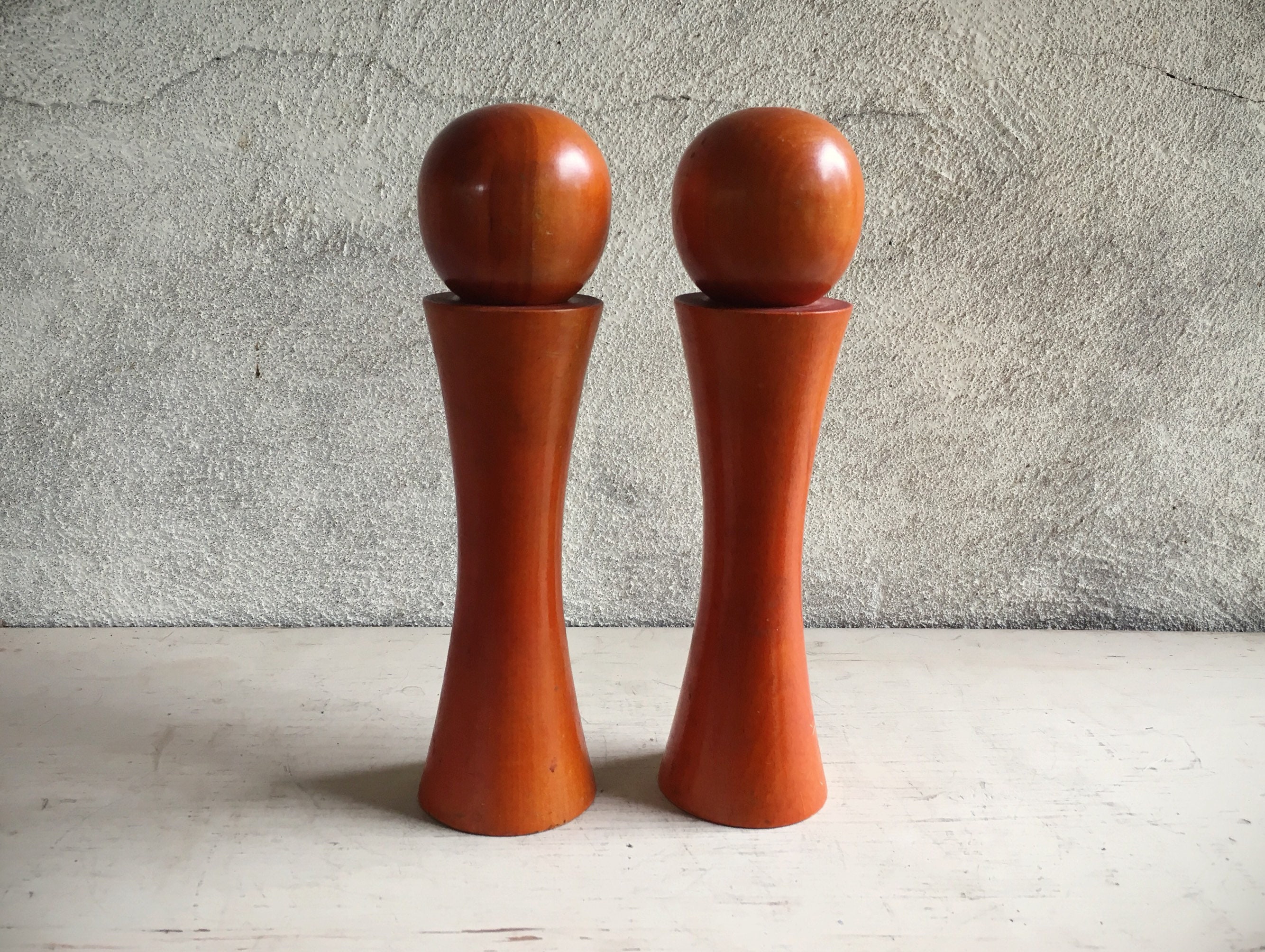 Midcentury Modern Salt and Pepper Shakers Set by Catalina, Orange Decor