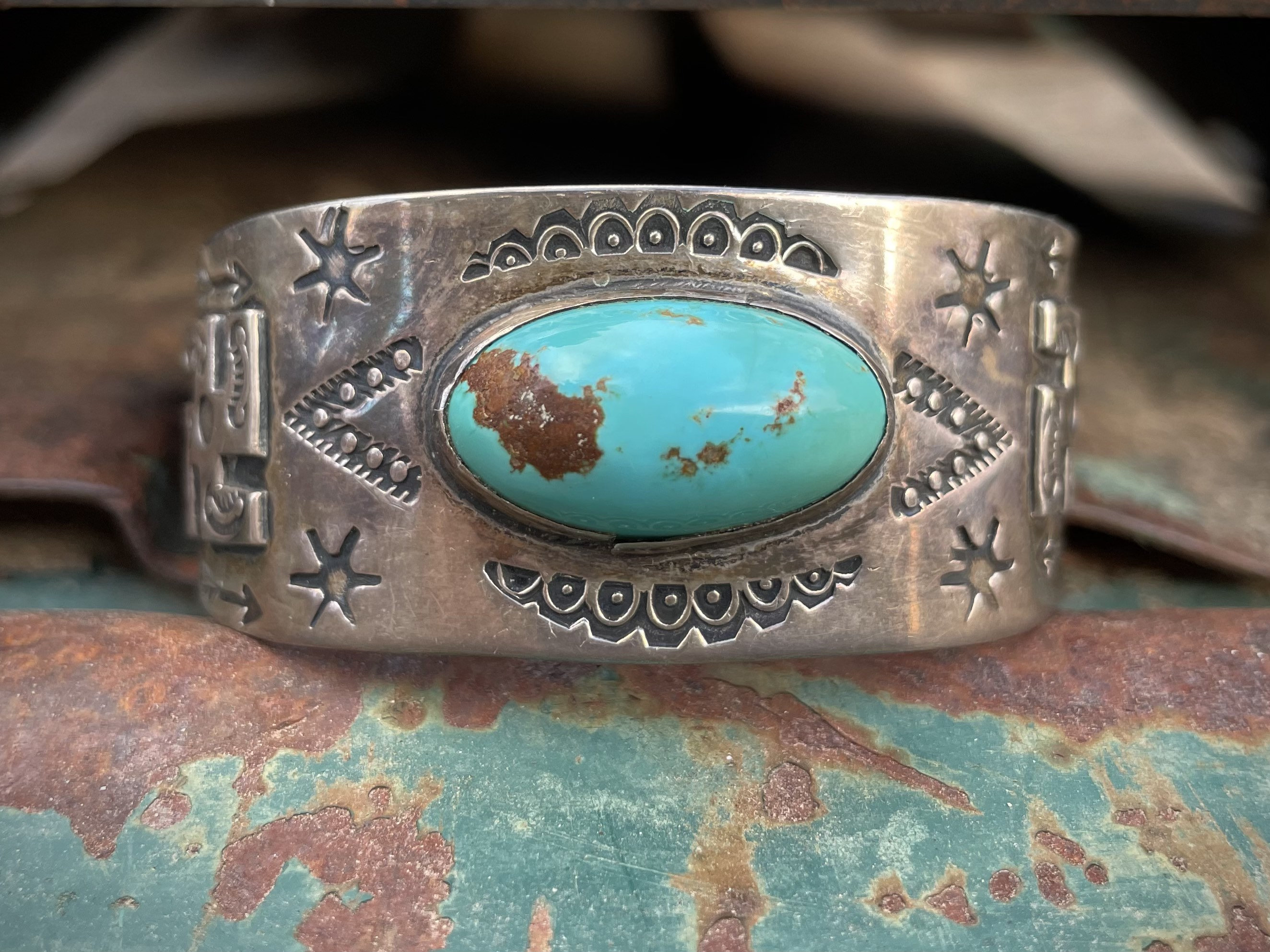 指輪・リング Navajo Vtg Fred Harvey 
Turquoise Ring Navajo Fred Harvey Thunderbird Silver Ring sold at auction