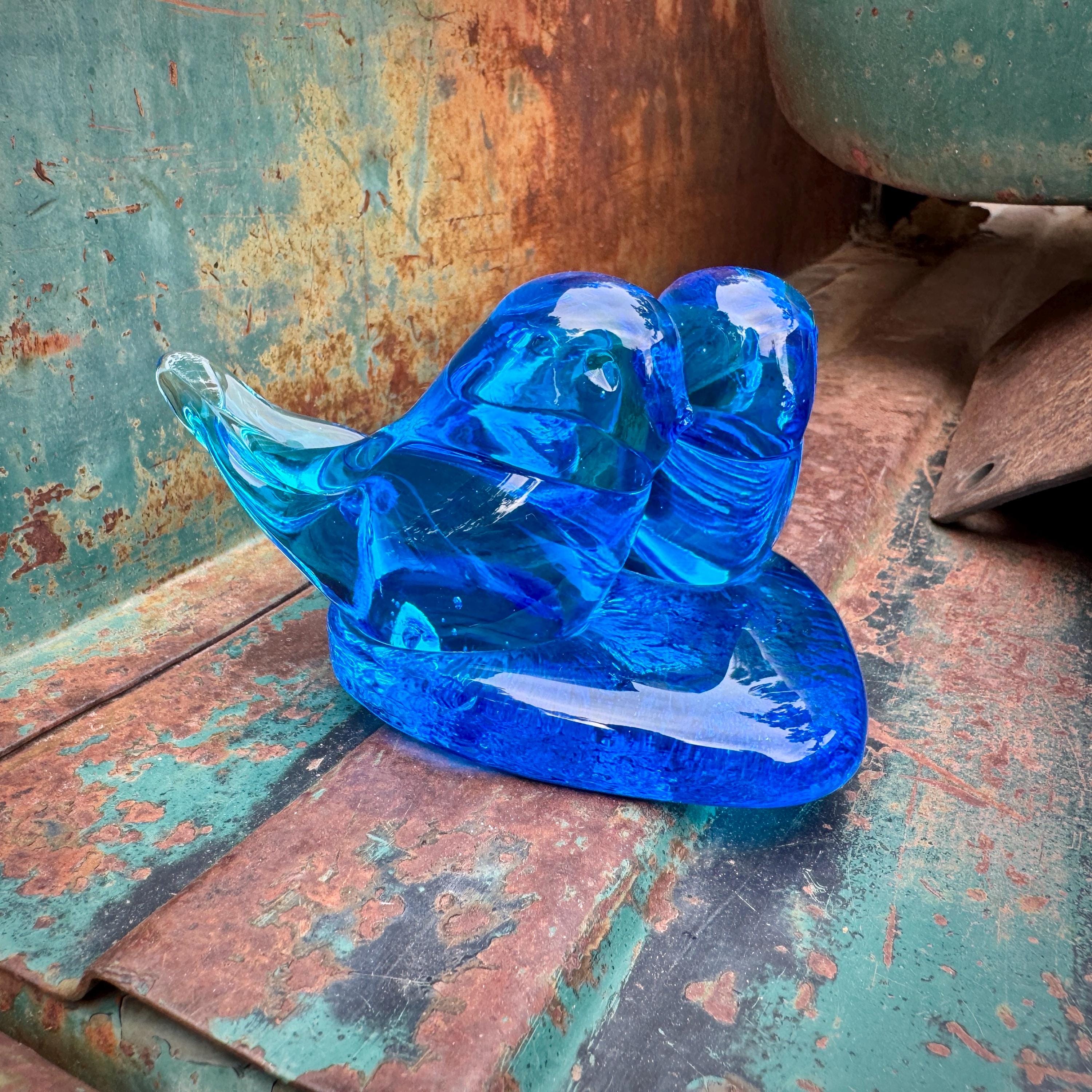 Leo Ward Bluebirds of Happiness Art Glass Figurine 1997, Heart