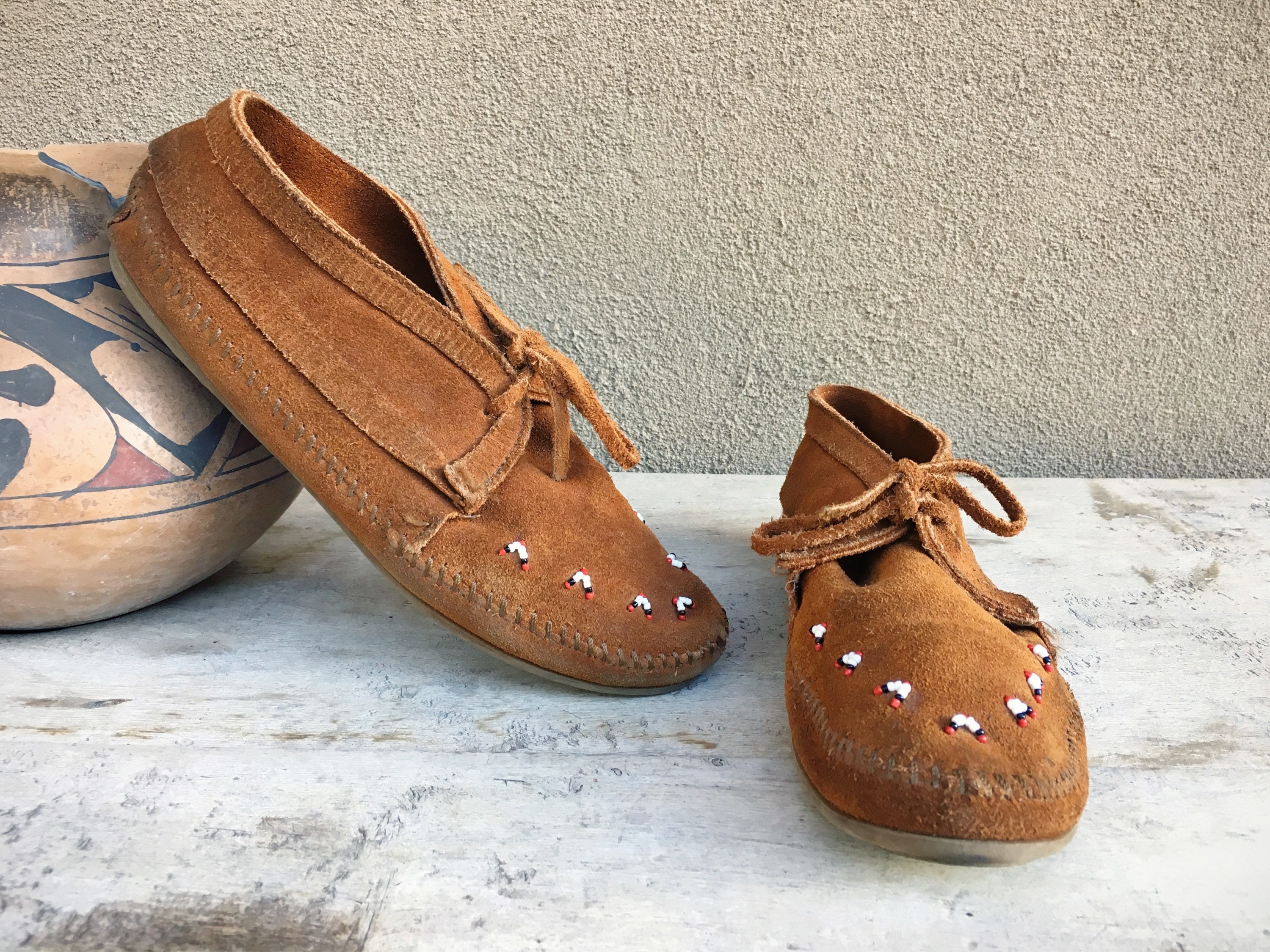 Moccasins Women�s Size 8 Brown Suede Hard Sole Moccasins Women�s Size 8 Brown Suede Hard Sole