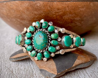 Hopi Duane Tawahongva Fox Turquoise Stone Cluster Cuff Bracelet Size 6-3/8", Native American