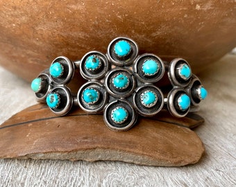 Vintage Zuni Snake Eye Turquoise Cluster Cuff Bracelet Size 6.75, Native American Indian Jewelry