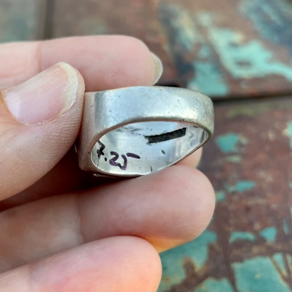 Vintage Sterling Silver Signet Ring with Equal-Ar… - image 4