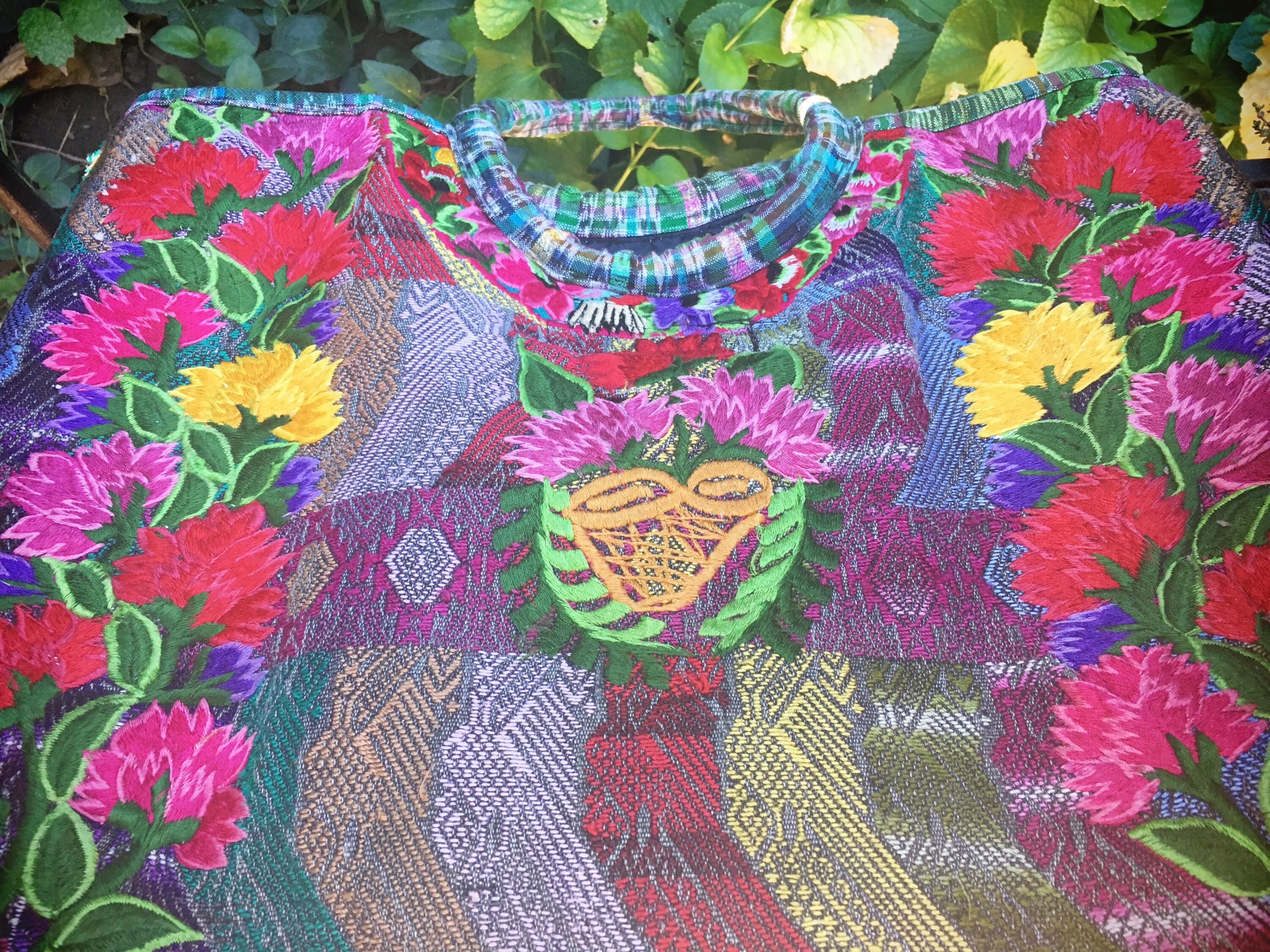 Vintage Mexican shoulder bag embroidered fabric ethnic tote hippie