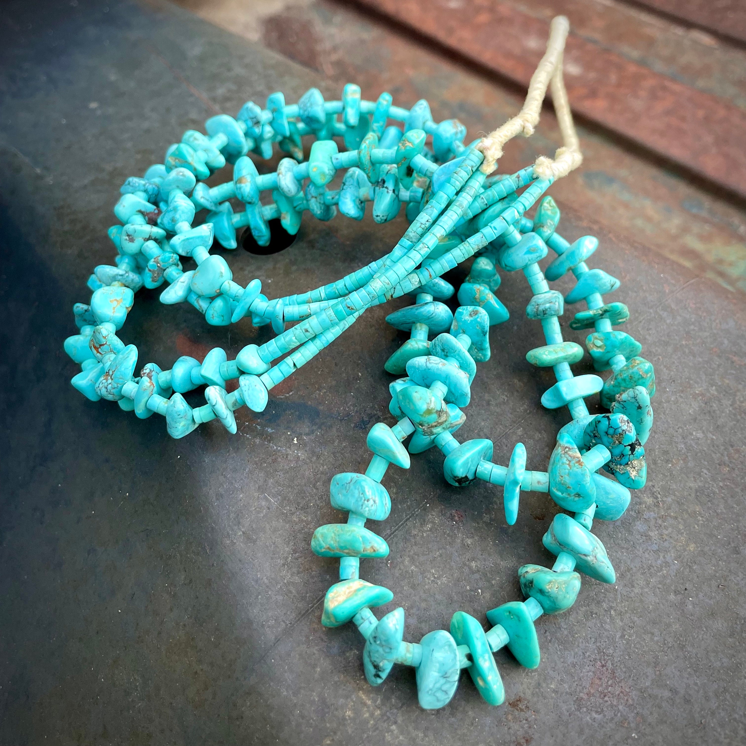 ABSOLUTELY AMAZING VINTAGE OLD SLEEPING BEAUTY TURQUOISE NECKLACE ABSOLUTELY AMAZING VINTAGE OLD SLEEPING BEAUTY TURQUOISE NECKLACE