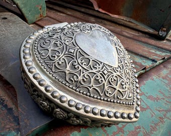 Vintage Ornate Silver Tone Heart Box Lidded w/ Red Velvet Interior, Medium Large, Rose Design