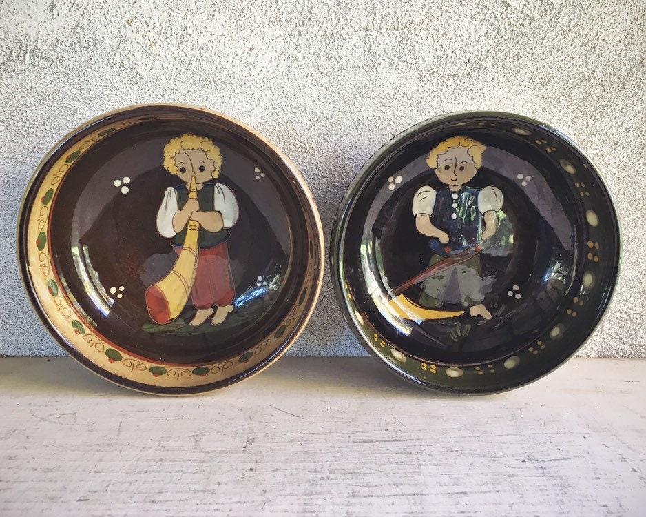 Two Vintage Kohler Biel Handarbeit Switzerland Folk Art Pottery