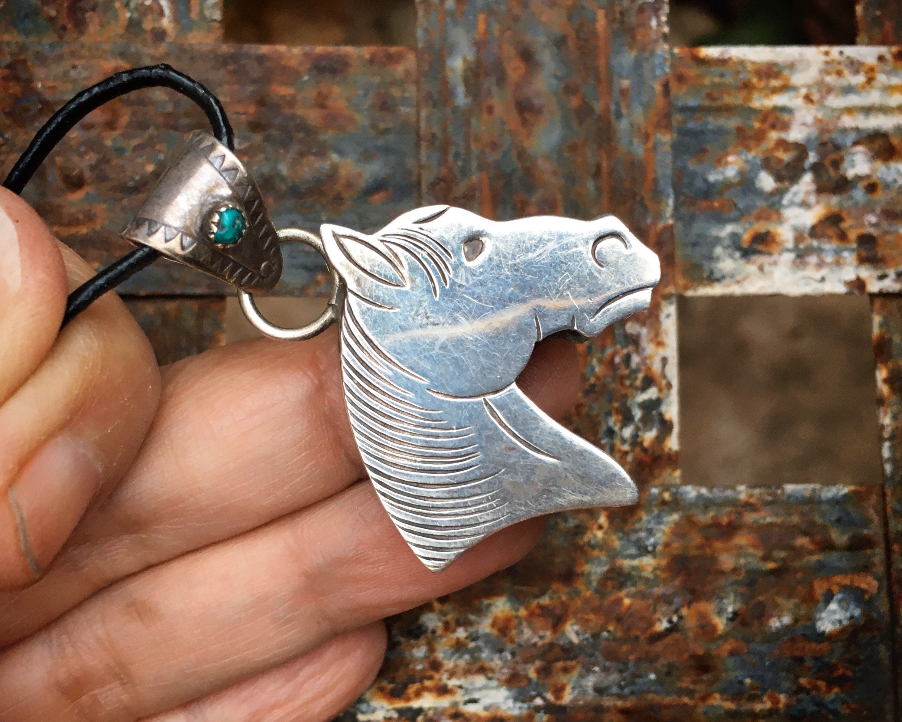 Unbelievable Native American Navajo Sterling Silver Horse Necklace Unbelievable Native American Navajo Sterling Silver Horse Necklace