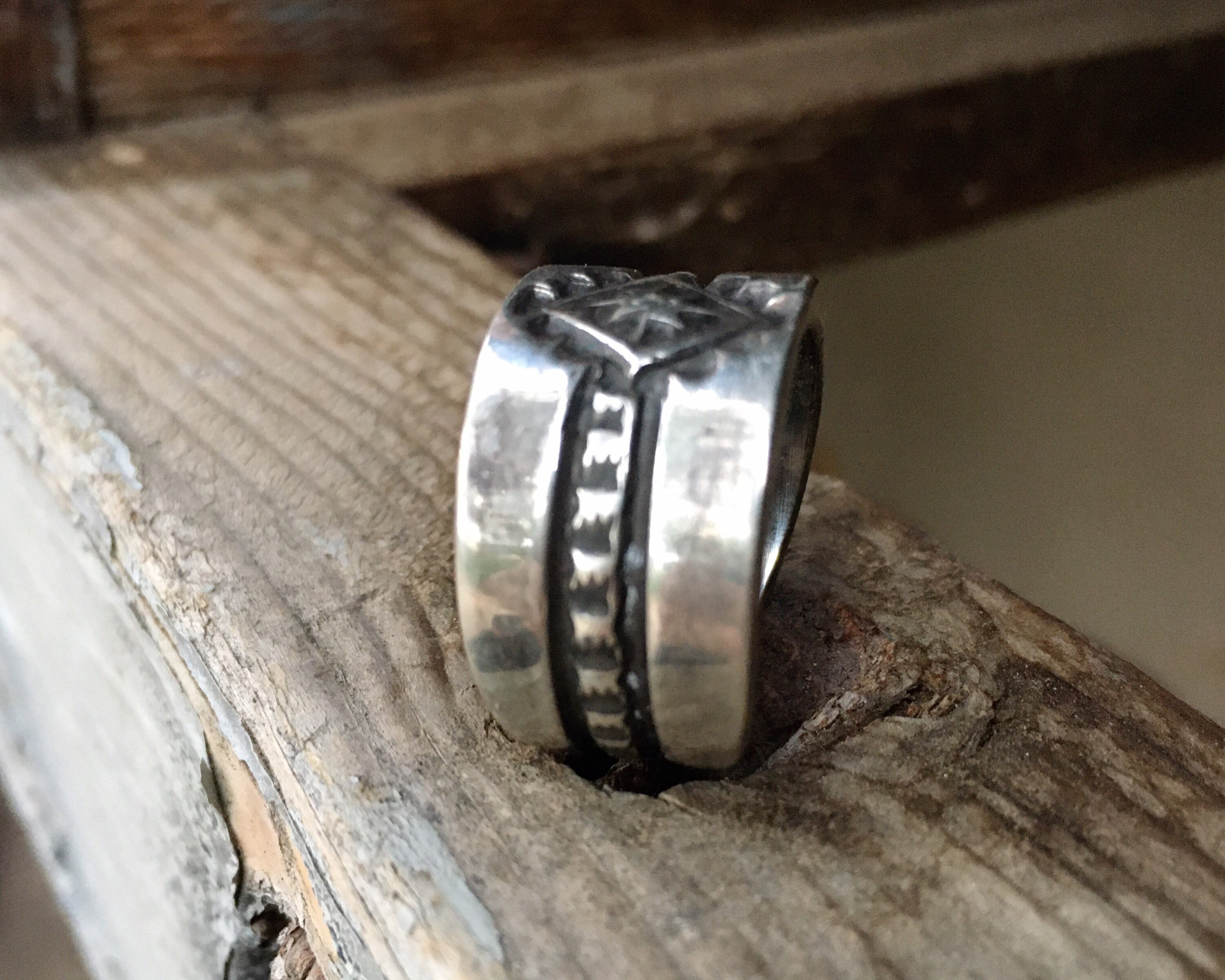 Navajo Elvira Bill Stamped Sterling Silver Cigar Band Ring Navajo Elvira Bill Stamped Sterling Silver Cigar Band Ring