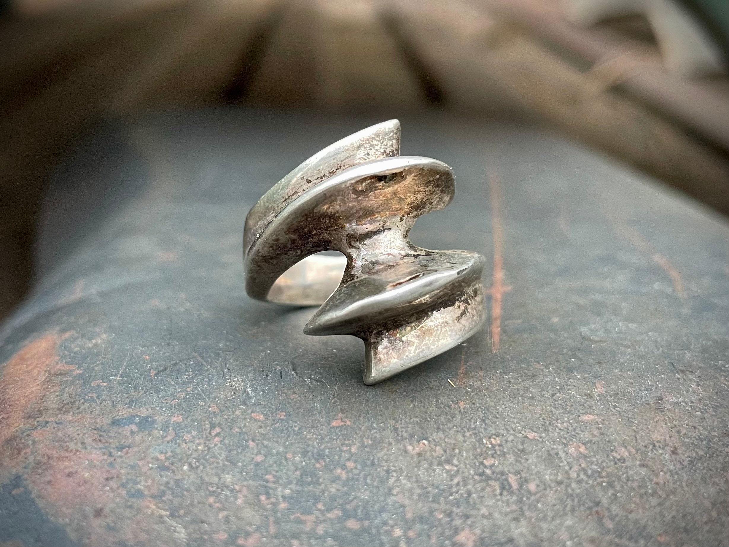 Vintage Taxco 925 Sterling Silver Twist Ring Size 8, Sculptural