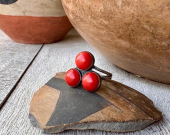 Vintage Mediterranean Coral Cluster Ring Approx Size 5.5, Circa 1960s