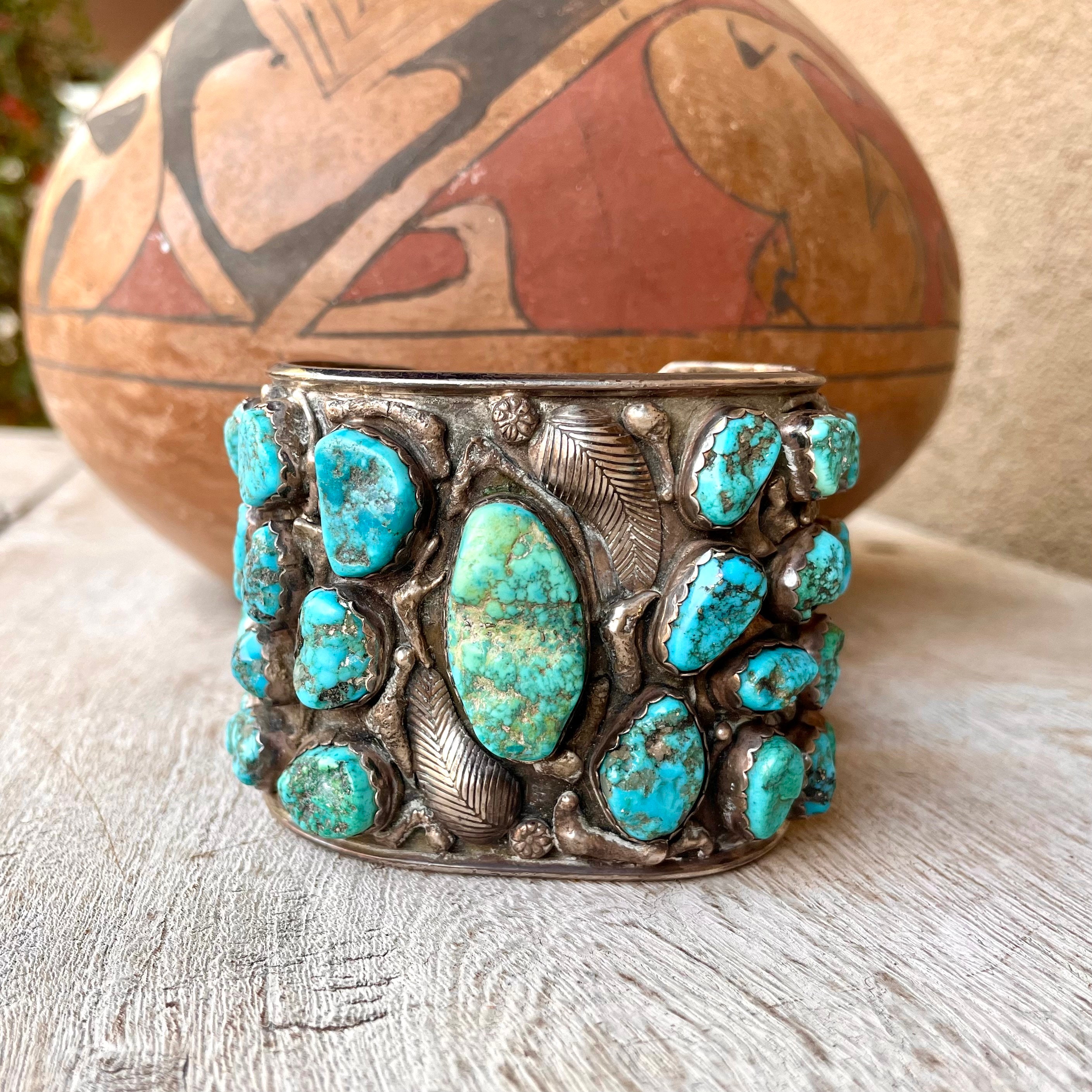 Big Men's Vintage Native American Navajo Ram Turquoise Sterling Silver Bracelet Cuff Old Big Men's Vintage Native American Navajo Ram Turquoise Sterling Silver Bracelet Cuff Old