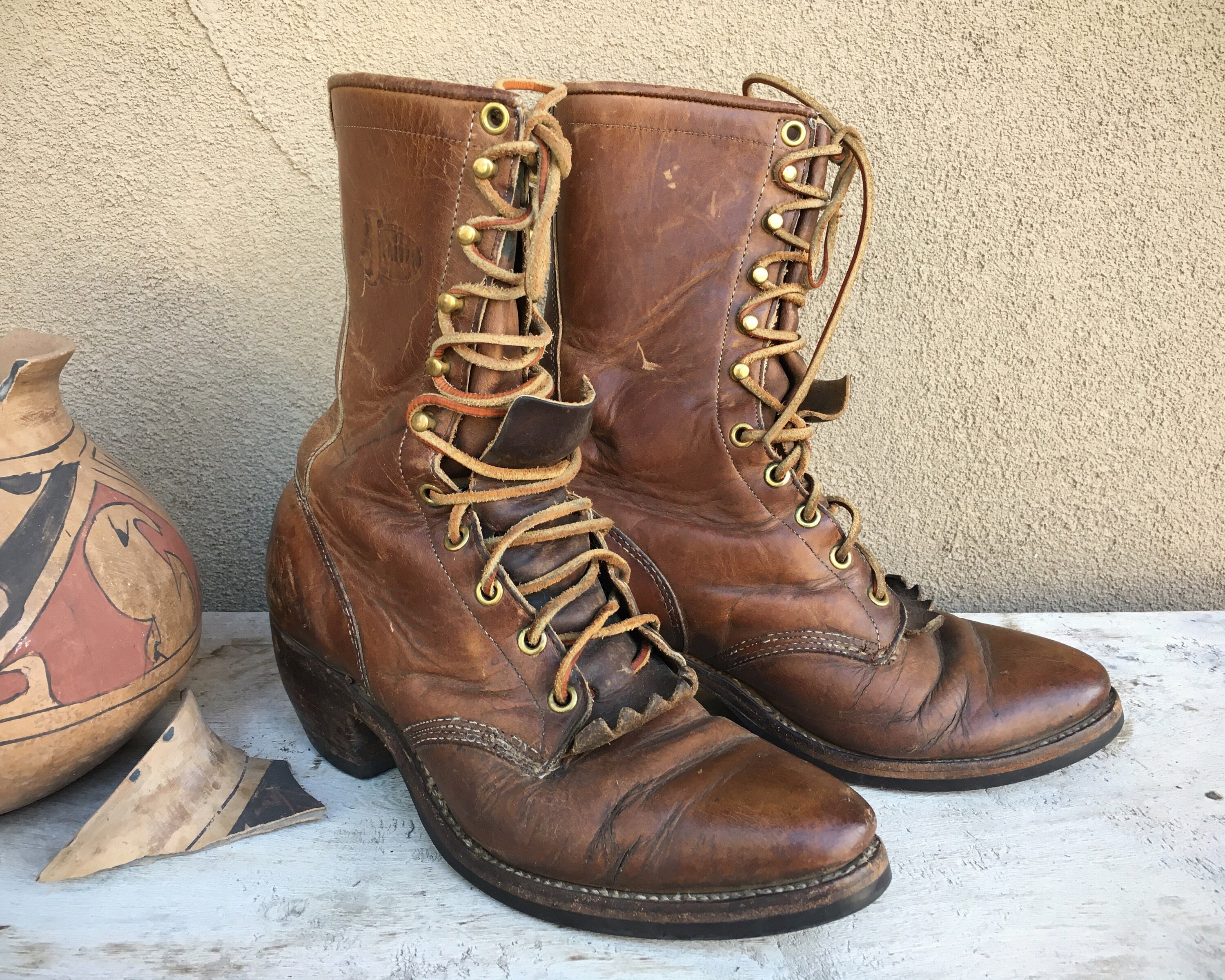 Super Distressed Cowboy Boots for Women Size 7 D Brown Leather Packers, Justin Lace Up Cowgirl Boots