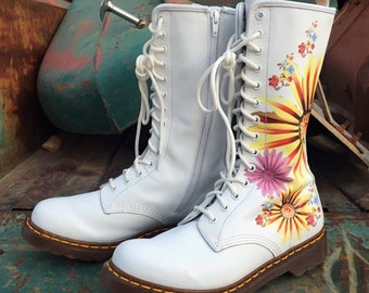 Rare White Dr Martens Boots 14-Eyelet White Pink Orange Floral Burst Design Size UK8 US10, Coachella Music Festival Fashion, Goth Wedding