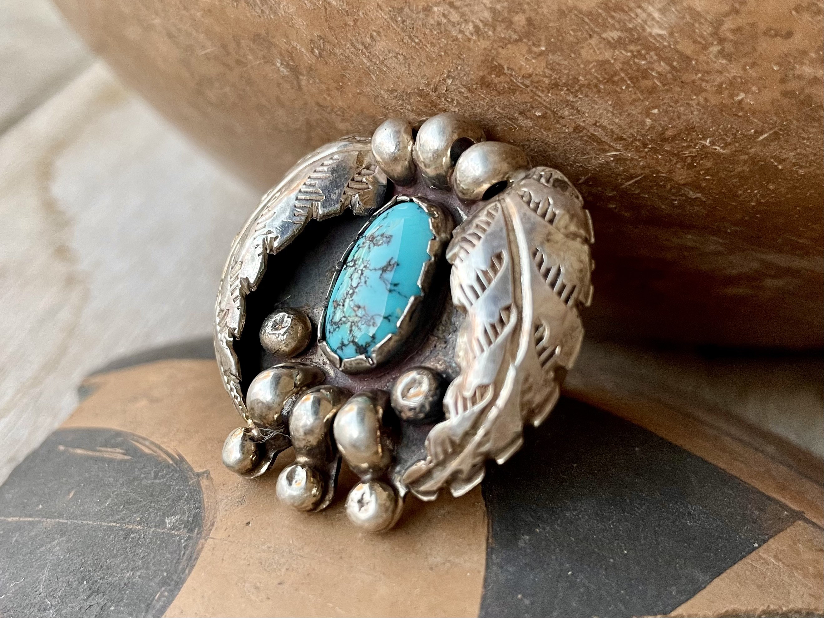 Outstanding Vintage Native American Navajo Spiderweb Turquoise Sterling Silver Ring Old Outstanding Vintage Native American Navajo Spiderweb Turquoise Sterling Silver Ring Old