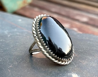 Vintage Black Onyx or Jet Sterling Silver Traditional Navajo Ring Size 5.5, Native American Indian Jewelry Women's, Southwestern Fashion