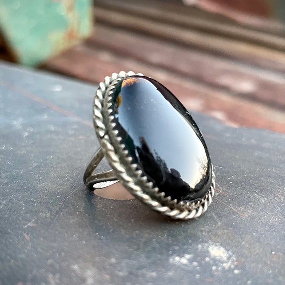 Vintage Black Onyx or Jet Sterling Silver Traditional Navajo Ring