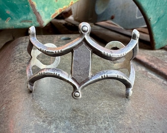 Vintage Sandcast Silver Cuff Bracelet Open Design, Cracks on Interior