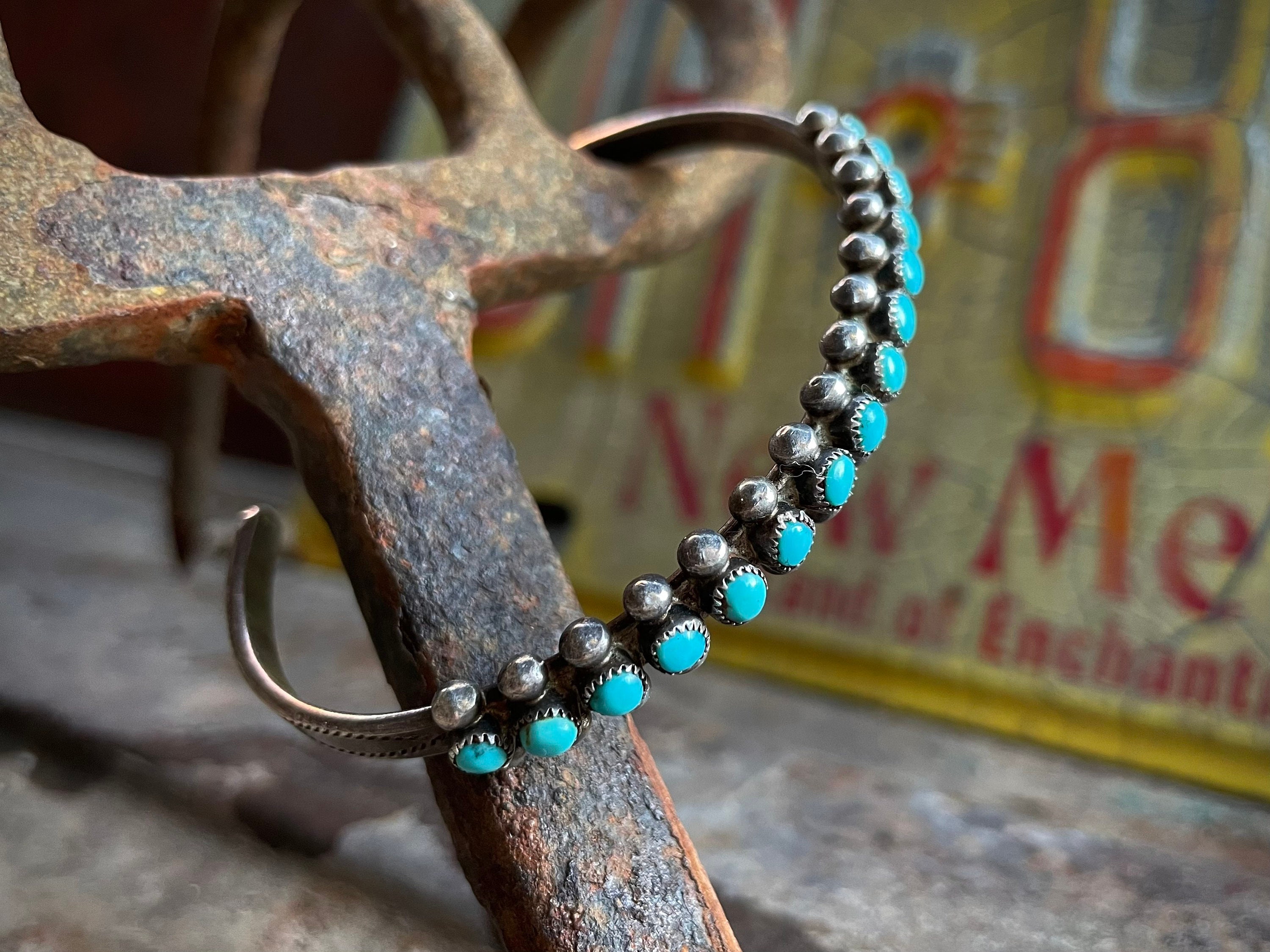 Fred Harvey Era Turquoise Snake Eye Bracelet Size 6.5, Dainty Cuff