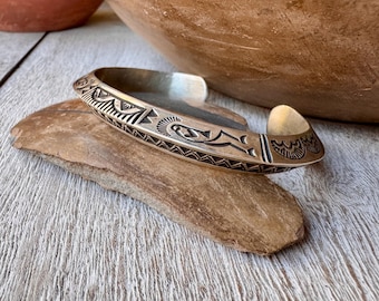 Navajo Randy Secatero Stamped Carinated Sterling Silver Cuff Size 6.375, 34g Bracelet