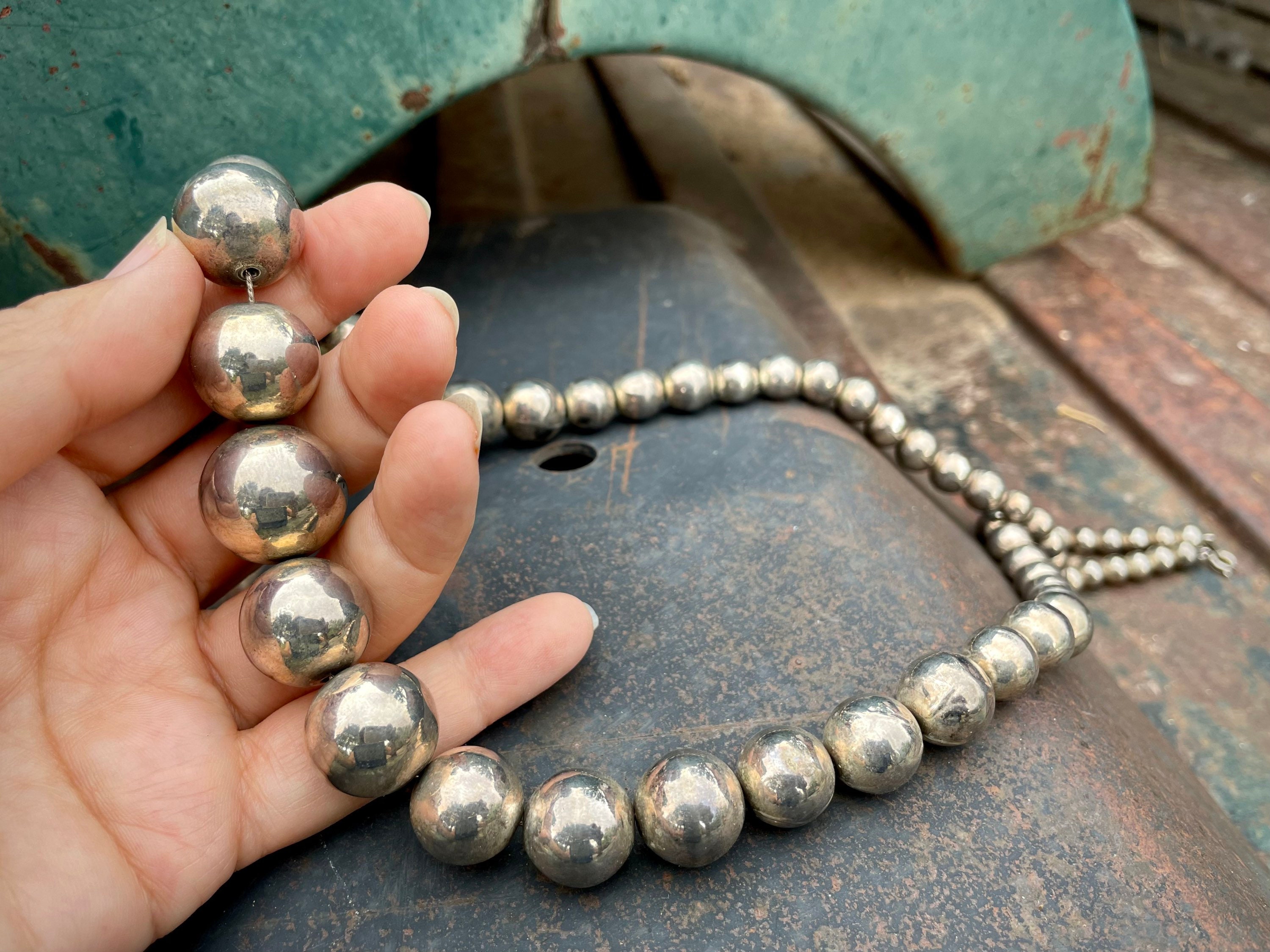 The Sutrali Silver Beads Necklace(Big) — KO Jewellery