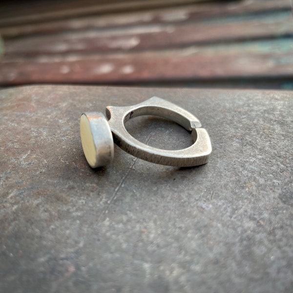 Vintage Brutalist Thumb Ring of Fossilized Bone in Raised Bezel, Size 7.5, Designer Sculptural Jewelry for Women, Modernist Style Gift Her