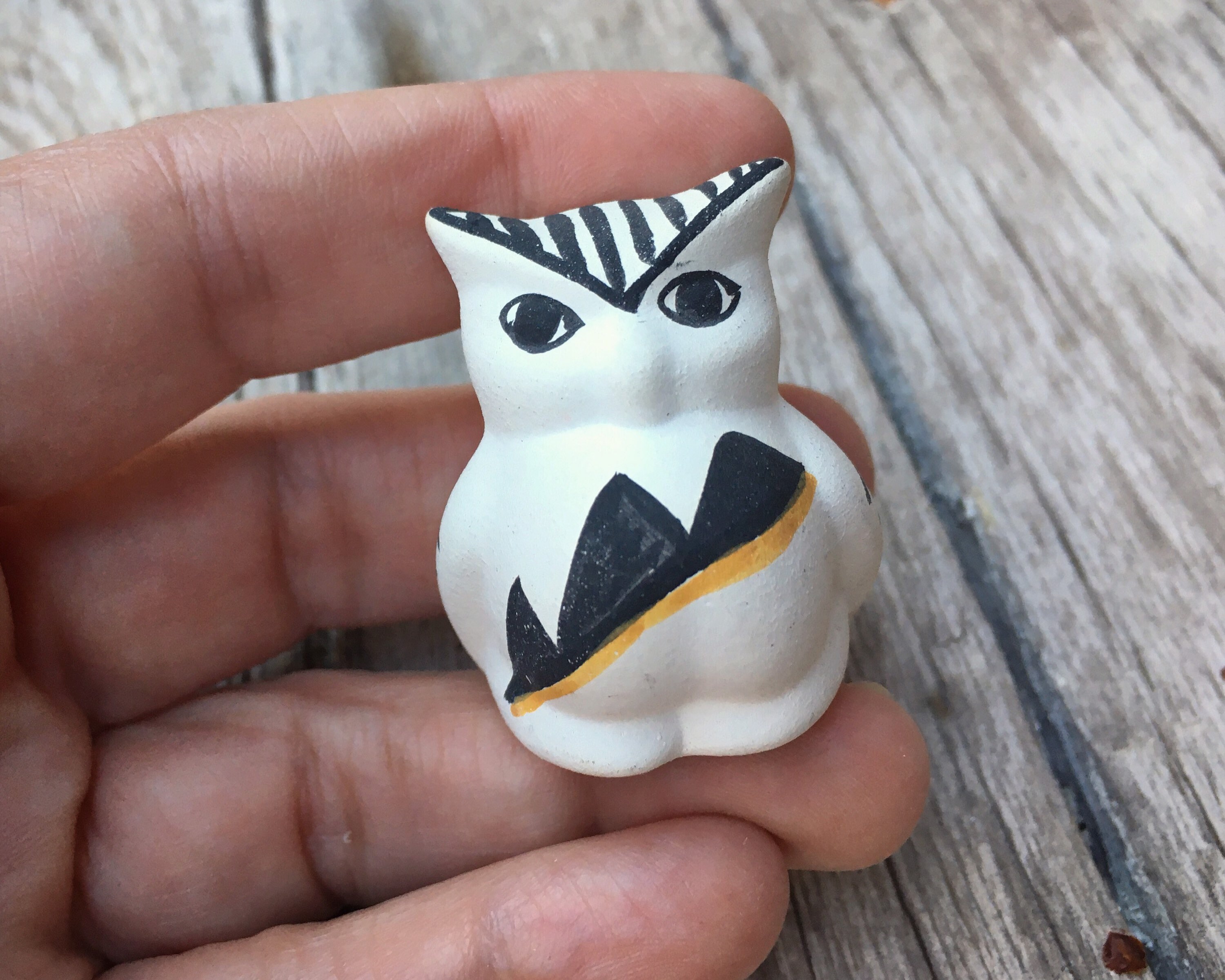Small Miniature Pottery Owl Figurine from New Mexico, Native American