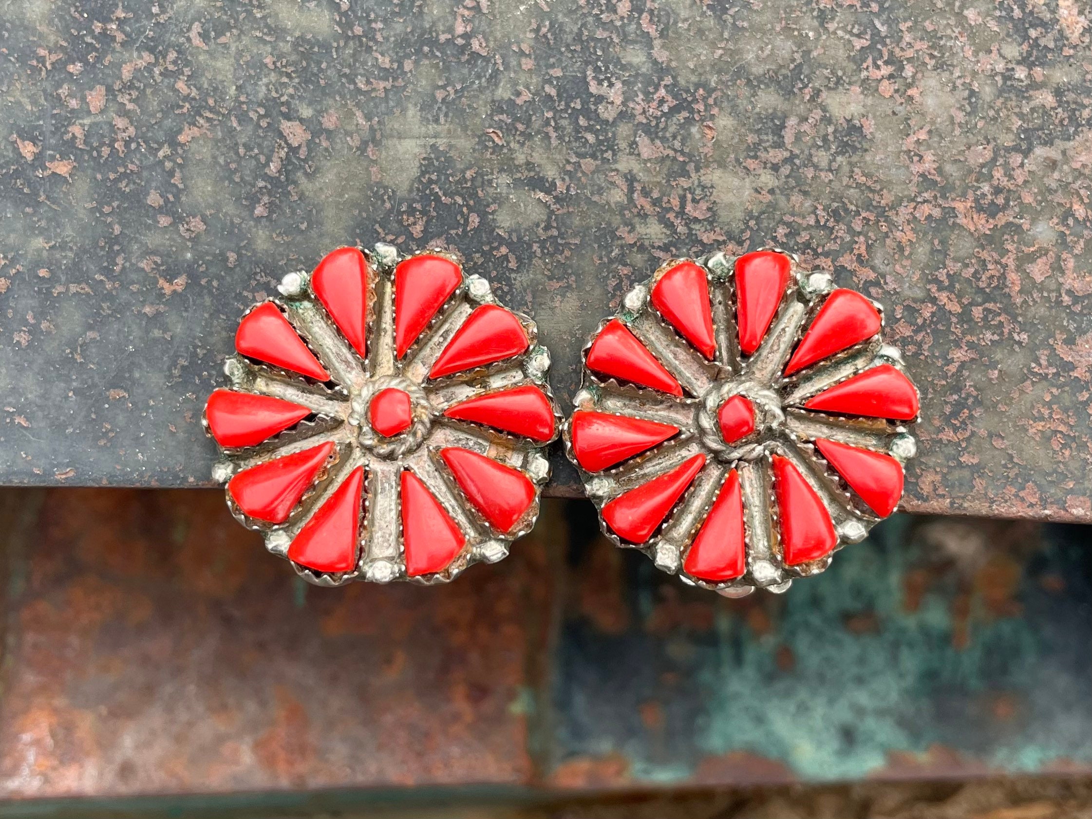 Cluster Clip On Earrings, Vintage Zuni Petit Point Jewelry Native