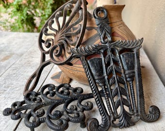 Three Vintage Cast Iron Trivets Metal Hotplates, Country Farmhouse Kitchen Primitive Decor