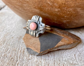 Sterling Silver Pink Conch Zia Symbol Ring Size 8.5, Southwestern Native American Jewelry