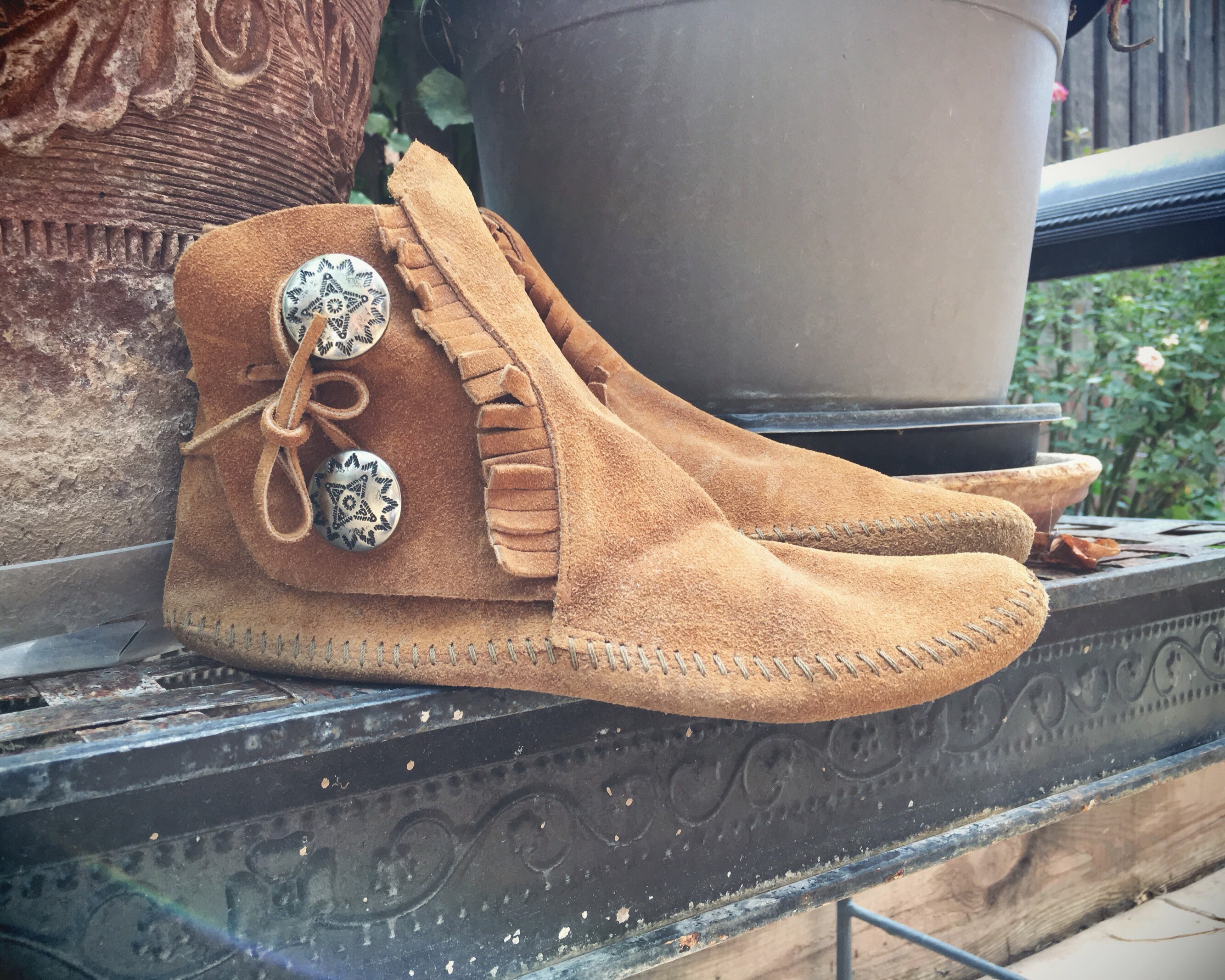 Vintage Minnetonka Moccasins for Women Brown Suede Soft Sole