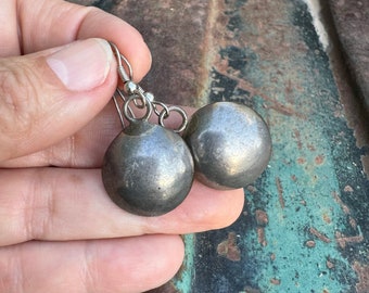 Vintage Sterling Silver Round "Pillow" Earrings by Navajo Della & Presley Curley, Simple Jewelry
