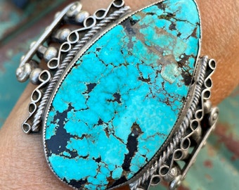 HUGE 98g Matrixed and Cracked Natural Turquoise Cuff Bracelet, Vintage Native American Indian