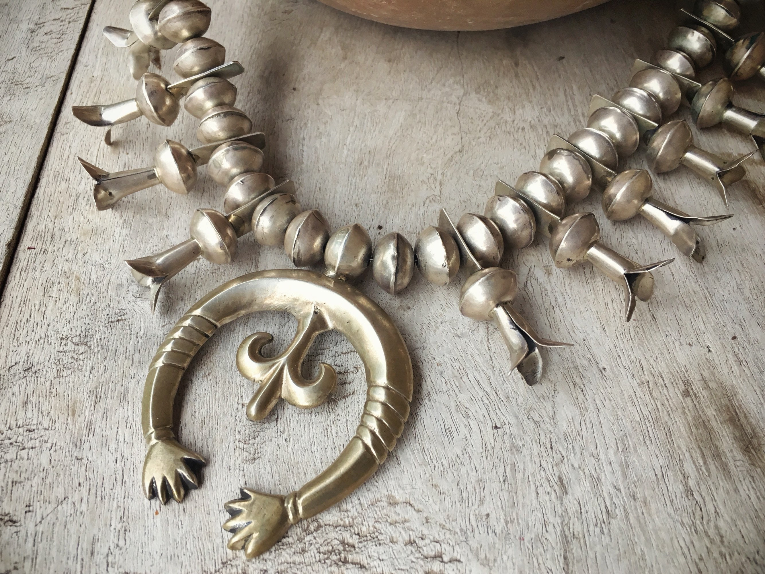 Quality Vintage Native American Jewelry Navajo Sterling Silver Turquoise Squash Blossom Necklace Old Quality Vintage Native American Jewelry Navajo Sterling Silver Turquoise Squash Blossom Necklace Old