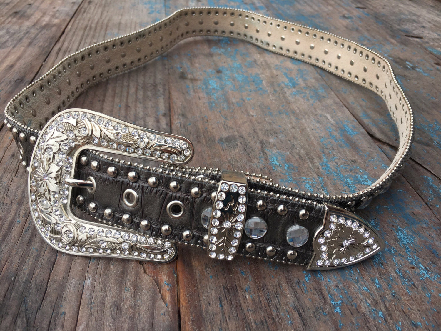 Vintage size 35 to 41 dark taupe leather belt heavy Western rhinestone