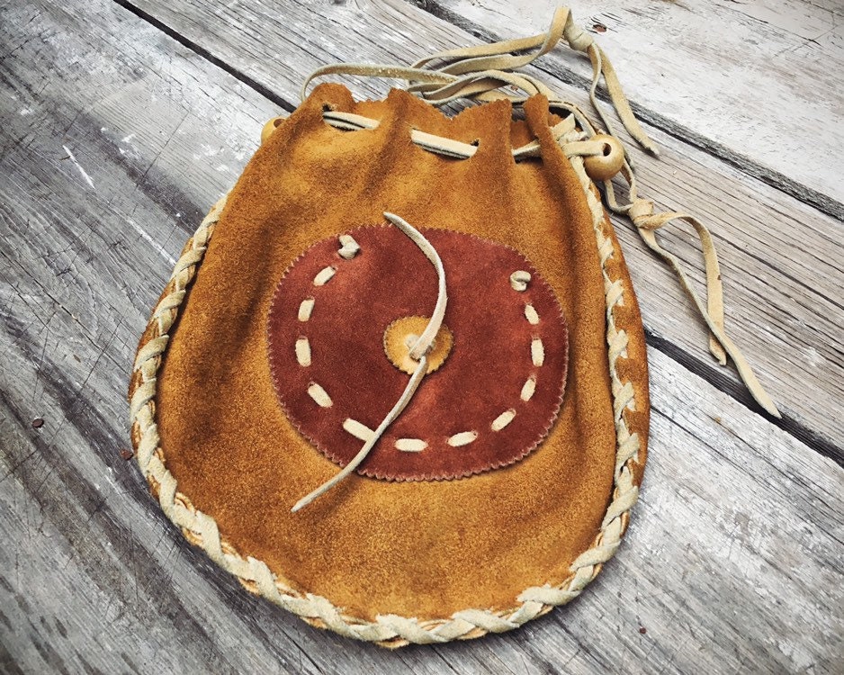 Beaded medicine bag, four directions buckskin bag – Thunder Rose Leather