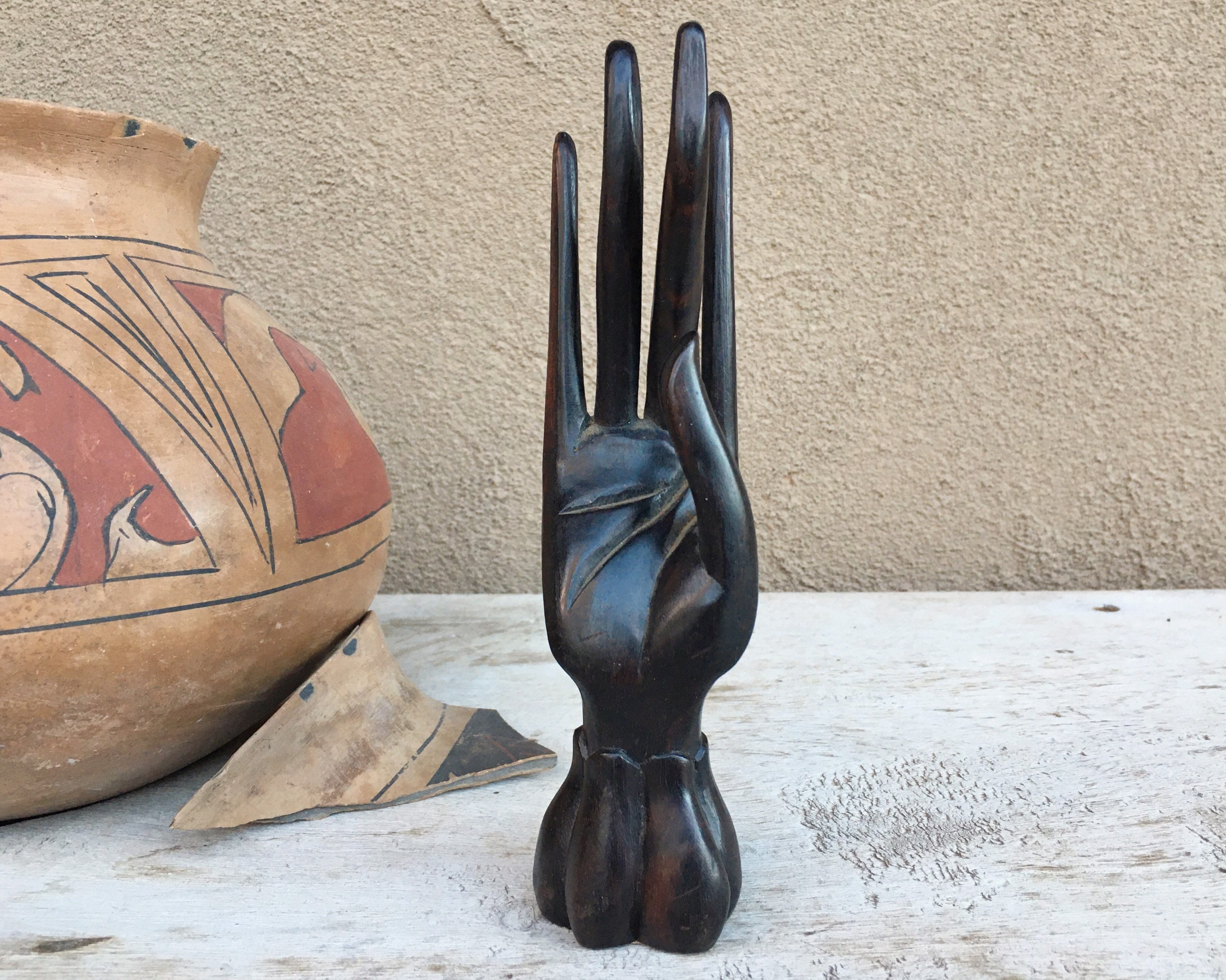 Buddha ring holder deals