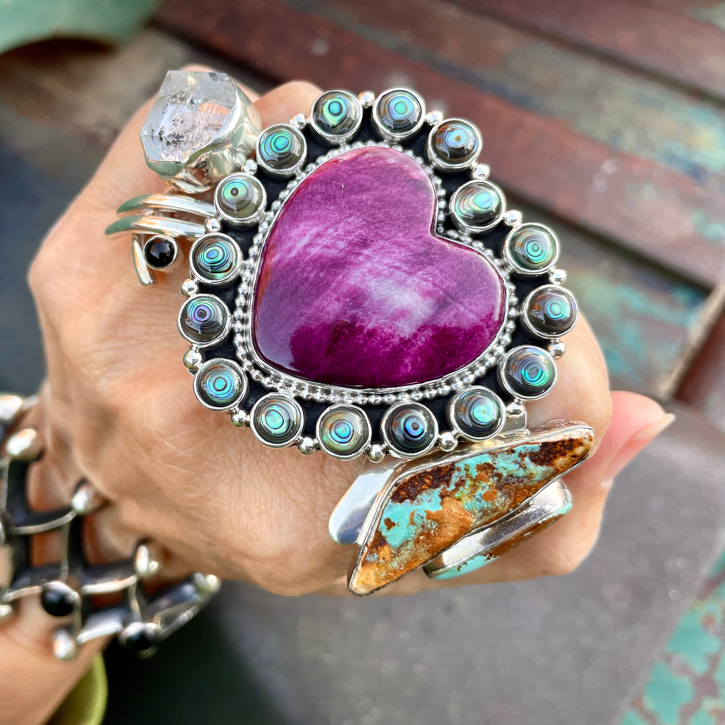 Huge **abalone Shell Heart** Navajo Native American Jewelry Silver Ring Huge **abalone Shell Heart** Navajo Native American Jewelry Silver Ring