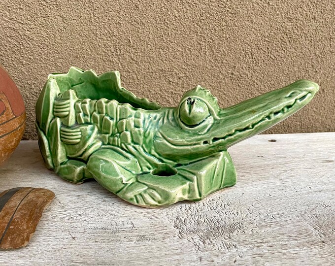1950s Mccoy Pottery Alligator Planter Green Glaze, American Midcentury