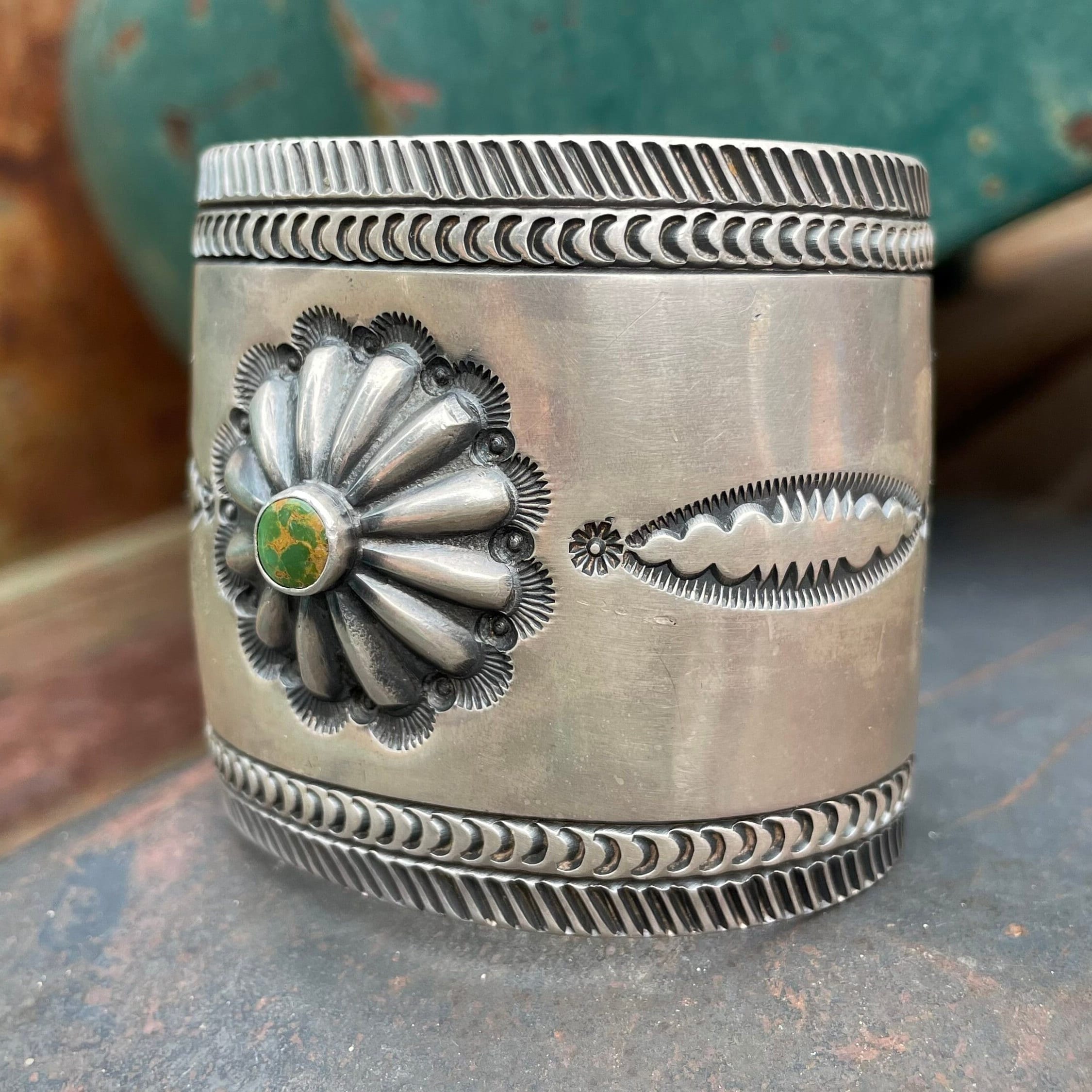 122g Navajo Aaron Toadlena Sterling Silver Turquoise Cuff 122g Navajo Aaron Toadlena Sterling Silver Turquoise Cuff