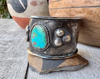 1970s Turquoise Sterling Silver Rustic Cuff Bracelet Size 6.5, Rough Shank