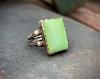 Simple Rectangle Pale Turquoise Ring Size 8, Vintage Native American Indian Jewelry Unisex