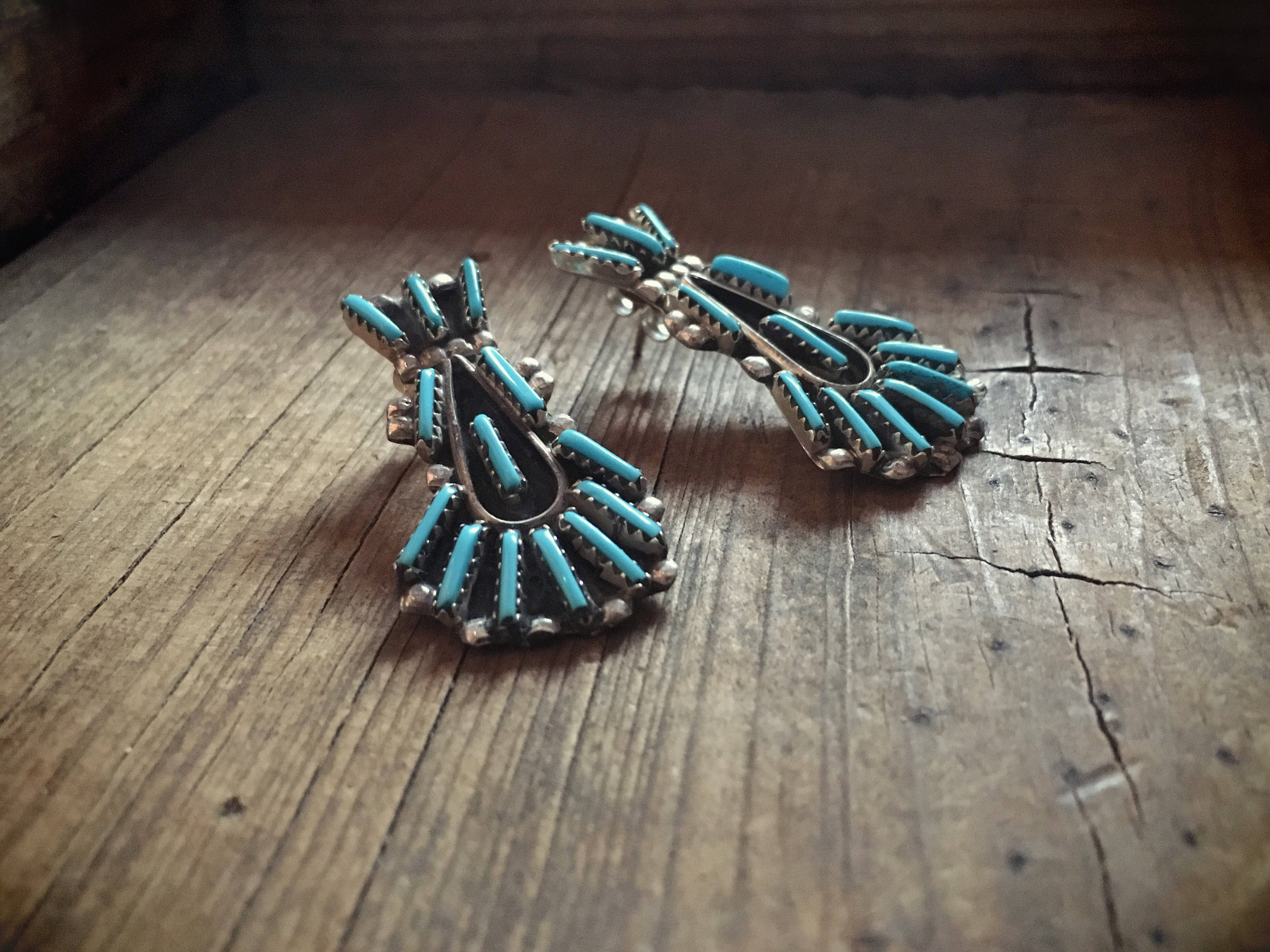 Vintage Navajo needlepoint turquoise earrings Native America Indian