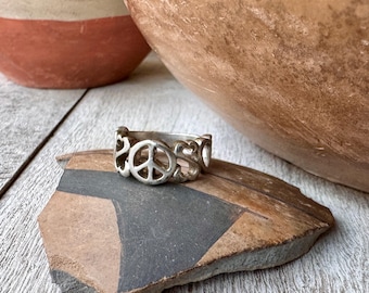 Vintage 925 Sterling Silver Peace Sign Band Size 6.5, Hearts Ring