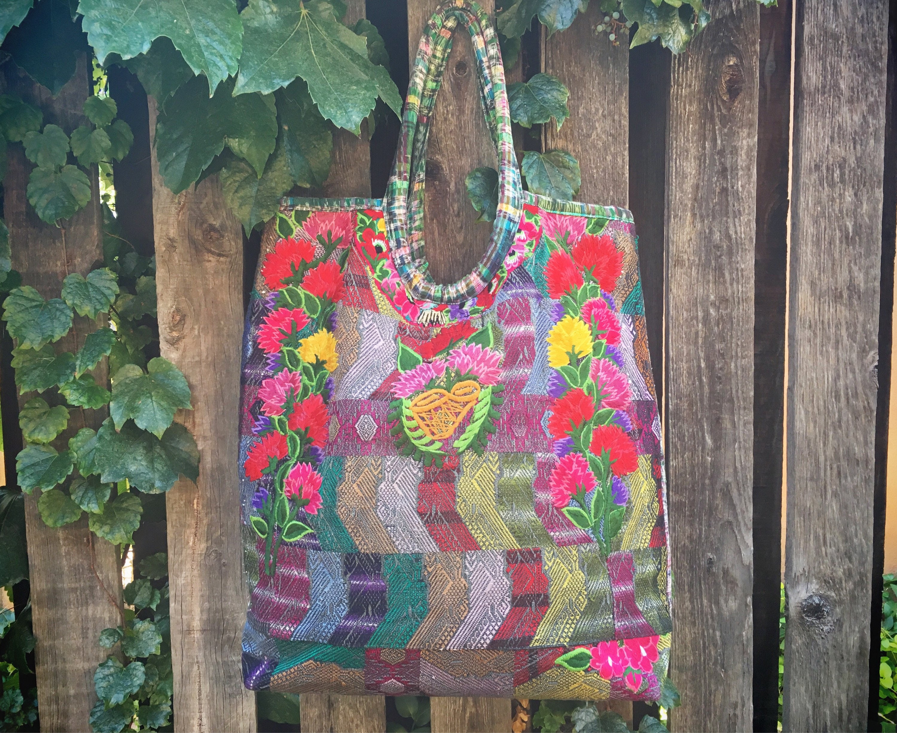 Vintage Mexican shoulder bag embroidered fabric ethnic tote hippie