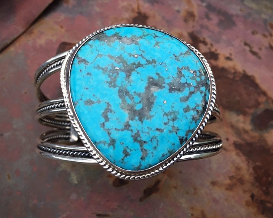 Large 49g Turquoise Cuff Bracelet for Women, Native American Indian Jewelry