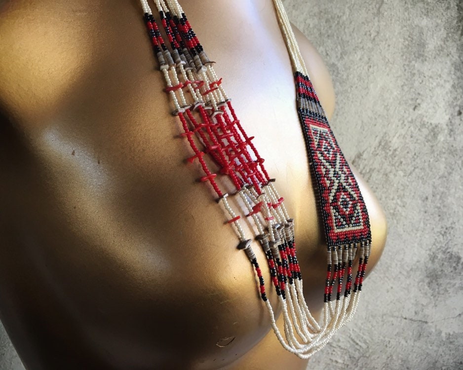 Vintage Seed Bead Necklace for Women Red Black White Navajo Rug