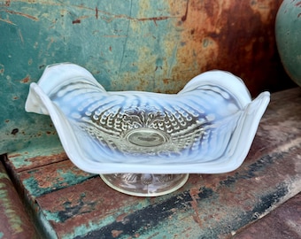 Antique White Opalescent Glass Footed Bowl with Shell-Like Shape Argonaut, Carnival Glass